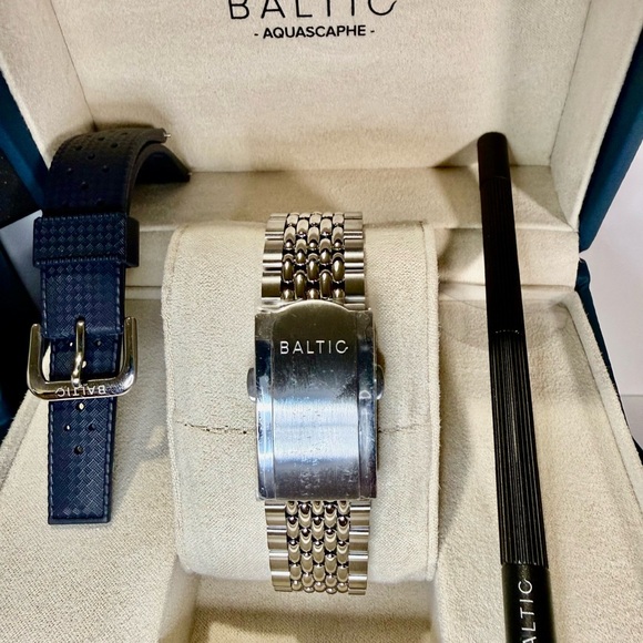 Baltic Aquascaphe Dual Crown Blue Dial Classic Luxury Men’s Watch - Picture 6 of 7